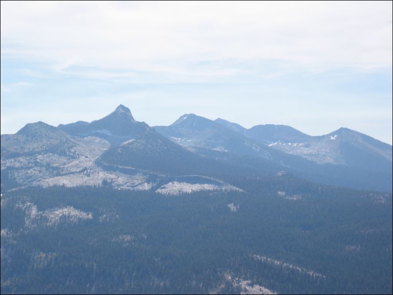 2005-10-01 Cloud's (11) Mount Clark with Gray, Red and Merced Peak, left to right